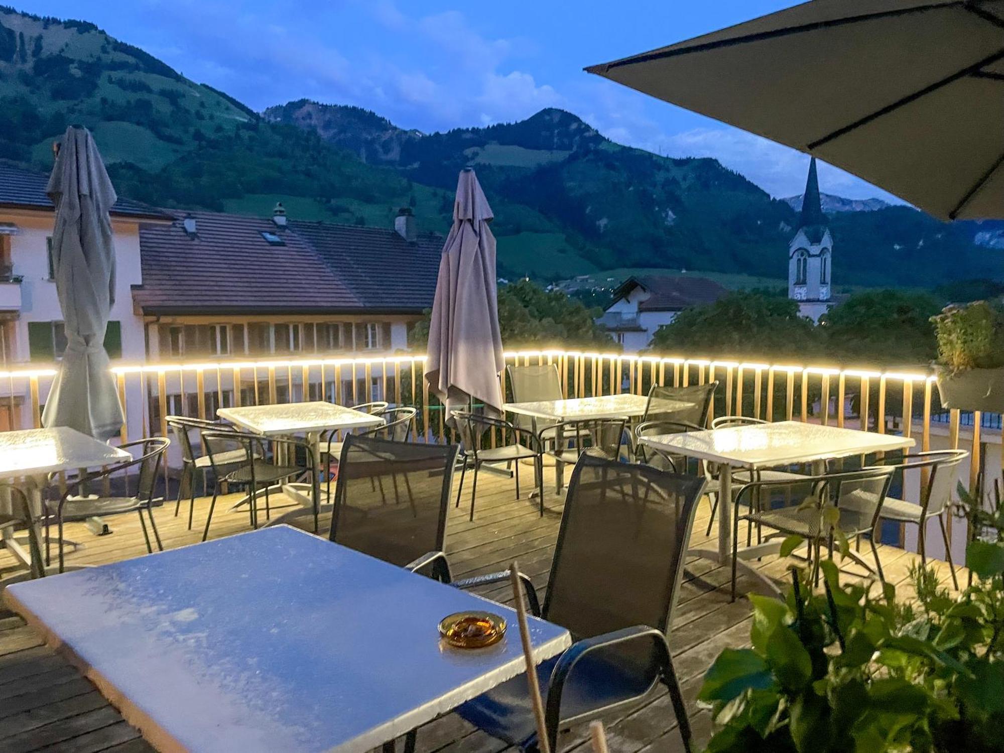 Albeuve Auberge De L'Ange מראה חיצוני תמונה